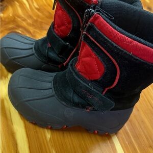 Weatherproof Kids Black and Red Insulated Snow Boots